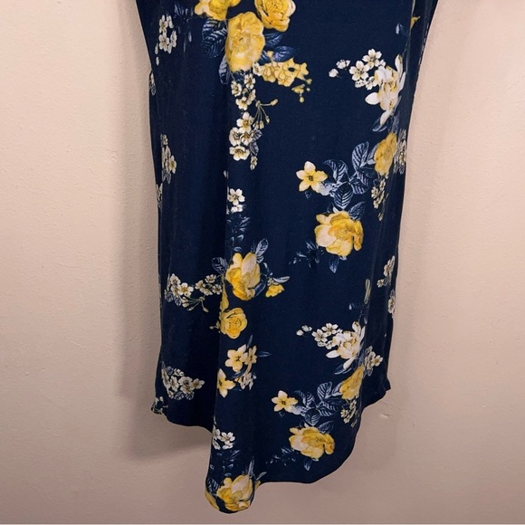 Medium Rue21 Blue Yellow Tunic Style Tshirt Colorful Stretch Tee - Picture 6 of 12